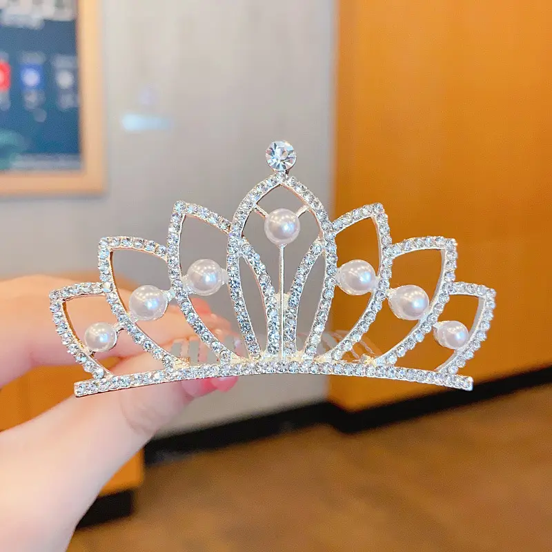Vente en gros de peignes à cheveux couronne de princesse perle en cristal Rhinestone accessoires de cheveux pour enfants diadème pour petites filles