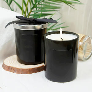 Velas <span class=keywords><strong>de</strong></span> Cera <span class=keywords><strong>de</strong></span> Soja Hechas a Mano en Frascos Negros <span class=keywords><strong>de</strong></span> Marca Privada - Aromáticas y Orgánicas para Días Festivos, Diwali, Pascua y Bares - Empaquetado en Caja <span class=keywords><strong>de</strong></span> Regalo - Product Image 2