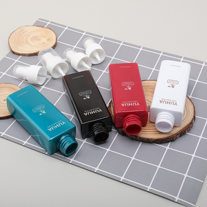 Botella <span class=keywords><strong>de</strong></span> PET Cuadrada <span class=keywords><strong>de</strong></span> 100 ml con Bomba Dosificadora para Crema Facial, Tónico para el Cuidado <span class=keywords><strong>de</strong></span> la Piel y Aceite Corporal - Botella Vacía con Color Personalizado - Product Image 2