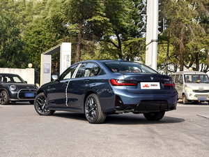 <span class=keywords><strong>BMW</strong></span> Serie 3 2023 <span class=keywords><strong>330i</strong></span>, Auto Usado Deportivo de Lujo, <span class=keywords><strong>Segunda</strong></span> <span class=keywords><strong>Mano</strong></span>, Paquete Nocturno, Bajo Kilometraje, 2.0T, 5 Plazas, Listo para Exportar - Product Image 5