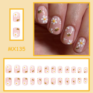 Venta al por Mayor <span class=keywords><strong>de</strong></span> 24 <span class=keywords><strong>Uñas</strong></span> Postizas Color Nude con Diseño <span class=keywords><strong>de</strong></span> Abeja y Margarita, <span class=keywords><strong>Uñas</strong></span> Postizas Cortas Cuadradas, Reutilizables, con Pegamento, para Uso Diario <span class=keywords><strong>de</strong></span> Mujeres - Product Image 6