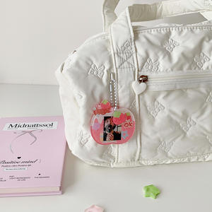 Lindo Portafotos con Forma de Manzana de Dibujos Animados, Portafotos Mini de 1 Pulgada para Estudiantes de Kpop, Accesorio Colgante para Bolsos, Llavero - Product Image 6