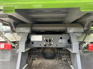 Camion Ribaltabile Usato Shacman M3000S 8x4 da 440CV con Sospensioni Avanzate per Terreni Difficili - Product Image 4