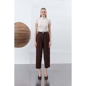 Puane Women's Brown Pleated <b>Trousers</b> - Elegant Loose Fit Casual Pants for Everyday Wear - Comfortable and Stylish <b>Ladies</b> Bottoms - Product Image 4