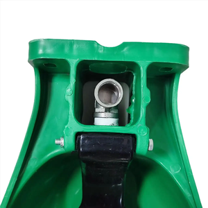 2025 bán chạy nhất nhựa gia súc máng nước với lưỡi nhựa để bán cho bò Gia Súc - Product Image 3