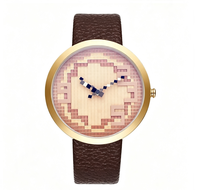 Montre à quartz unisexe créative avec cadran en mosaïque de pixels, boîtier rond en alliage, bracelet en cuir PU, montre-bracelet décontractée et tendance pour le quotidien et les cadeaux