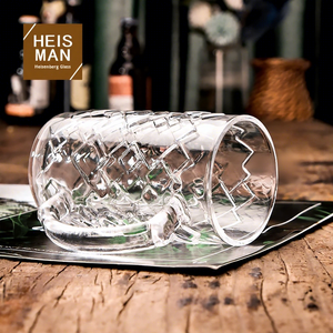Stile europeo in rilievo spessa <span class=keywords><strong>Heisenberg</strong></span> eco-friendly di grande capacità di birra manico in vetro per bevande fredde del mercato notturno - Product Image 4