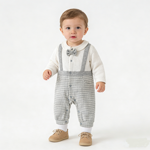 Traje de Caballero para Bebé Niño, Mono de Manga Larga a Cuadros con Corbata de Moño y Tirantes, Diseño para Ropa Formal Infantil - Product Image 1