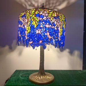 Lampe de table Tiffany en verre teinté de style européen, faite à la main, 18 pouces, design glycine chinoise, LED protectrice pour les yeux, pour chambre et salon - Product Image 3