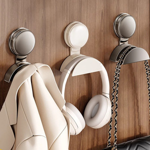 Gancho de succión para pared, organizador de ropa redondo de alta resistencia para baño, puerta de entrada, colgador de bolsas - Product Image 1
