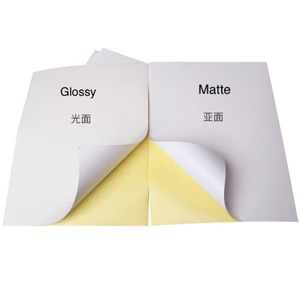 Foglio di carta adesivo adesivo lucido opaco stampabile PP <span class=keywords><strong>per</strong></span> <span class=keywords><strong>stampante</strong></span> Laser a getto d'inchiostro <span class=keywords><strong>A4</strong></span> carta adesiva <span class=keywords><strong>per</strong></span> etichette in vinile - Product Image 1