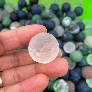 Commercio all'ingrosso intagliato a mano lune di cristallo di quarzo rosa Howlite Sodalite nero ossidiana realistico <span class=keywords><strong>pianeta</strong></span> <span class=keywords><strong>luna</strong></span> palla - Product Image 5