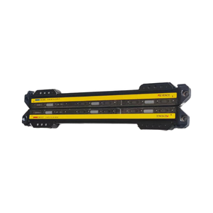 อุปกรณ์อัตโนมัติอุตสาหกรรมแบบตะแกรงนิรภัยบางชนิด NPN รุ่น GL-S12SH ของแท้ใหม่เอี่ยม สำหรับพื้นที่อันตรายเพื่อป้องกันบุคลากร - Product Image 1
