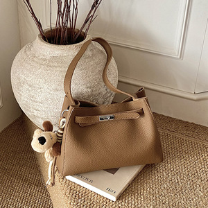 2026pu <strong>Luxury</strong> Tote Women's Single Shoulder Crossbody Bag Versatile Waterproof Light Bag Set Portable Durable - Product Image 2