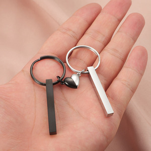 Venta al por mayor frase personalizada Logotipo <span class=keywords><strong>de</strong></span> acero inoxidable parejas <span class=keywords><strong>a</strong></span> juego llavero bar llavero con <span class=keywords><strong>amor</strong></span> rompecabezas encanto <span class=keywords><strong>para</strong></span> regalo - Product Image 2