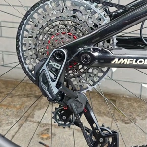 Vélo électrique à assistance électrique DJI Amflow PL Carbon Pro 800Wh 2025, moteur central, DJI Aviox 508W, <span class=keywords><strong>VTT</strong></span> à suspension intégrale, vélo de montagne électrique - Product Image 6