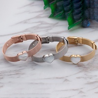 Bracelet simple en forme de cœur pour femme, accessoire de mode, bijou décoratif personnalisé, bracelet en or pour femme