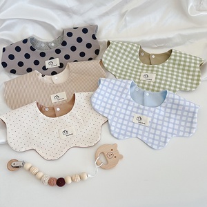 Bavaglini in cotone per neonati in stile coreano, assorbenti, a doppio lato, con motivi animali/cartoni animati/a pois, per neonati 0-2 anni - Product Image 1