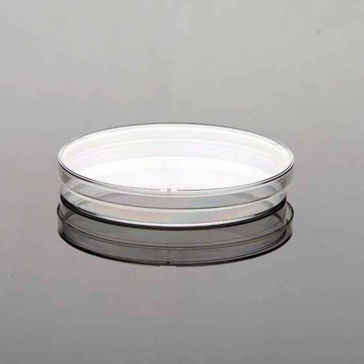 Laboratory equipment disposable sterile plastic cell culture dishes