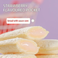 Pain de mie blanc saveur fraise douce et onctueuse, en sachet, avec garnitures crémeuses, 250g – Vente chaude