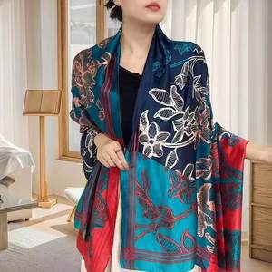 2025 Роскошный дизайнерский брендовый атласный шелковый шарф 180*90 см длинный шаль с жаккардовым узором в клетку оптом для женщин на лето - Product Image 6