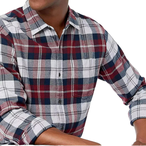 เสื้อเชิ้ตผ้าสักหลาดลายสก็อตผู้ชายแบบลำลองรุ่นใหม่ 100% โพลีเอสเตอร์ ระบายอากาศได้ดี กันยับ กันหด คอปกติดกระดุม ODM สำหรับฤดูใบไม้ผลิและฤดูใบไม้ร่วง - Product Image 1