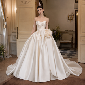 <span class=keywords><strong>Abiti</strong></span> da <span class=keywords><strong>Sposa</strong></span> Champagne per Spose, Vestito da Ballo in Raso Senza Spalline con Rose 3D, Abito da <span class=keywords><strong>Sposa</strong></span> di Lusso Taglie Forti - Product Image 1