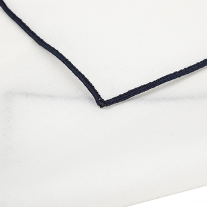 Helder Wit 100% Katoenen Pochet Met Contrasterende Geborduurde Rand, Marineblauw Milieuvriendelijk Recycling, Formele Pakken Zakdoek - Product Image 6