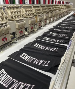 Manteaux en duvet surdimensionnés pour hommes légers et résistants à l'eau avec logo personnalisé en gros - Product Image 6