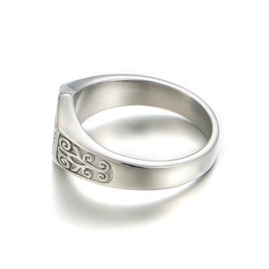 Yiwu Aceon Casting Floral Embossed Solid Shield Various Language <strong>CTR</strong> Legacy Stainless Steel Plain <strong>Ctr</strong> <strong>Ring</strong> - Product Image 3