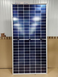 Módulo fotovoltaico monocristalino con 570W-590W Capacidad OEM Power N-Type PERC Panel solar 600W Panouri <span class=keywords><strong>Cubierta</strong></span> frontal de vidrio fotovoltaico - Product Image 3