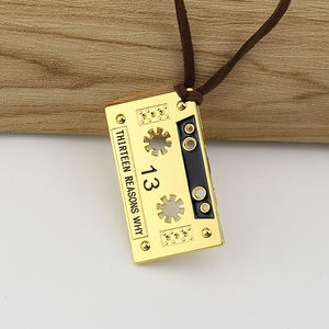 Portachiavi in Metallo a Forma di Audiocassetta del Film '13 Reasons Why', Gioiello Punk per <span class=keywords><strong>Donna</strong></span>, Regalo con Logo - Product Image 4