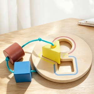 Jeu éducatif Montessori en bois pour enfants en bas âge, perles à enfiler pour apprendre les formes et les couleurs, jeu de corde, jouets éducatifs pour bébés de 6 à 12 <span class=keywords><strong>mois</strong></span> - Product Image 3