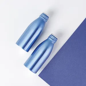 Confezione all'ingrosso di adesivi per bottiglie di succo di design carino con logo personalizzato vuoto per bevande alcoliche