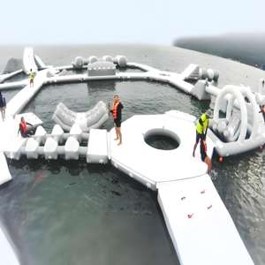 Taman Air Modular Tiup Kustom 2026 Sistem Pemasangan Cepat Anti Selip untuk Latihan Kebugaran Air dan Klub Pantai - Product Image 4