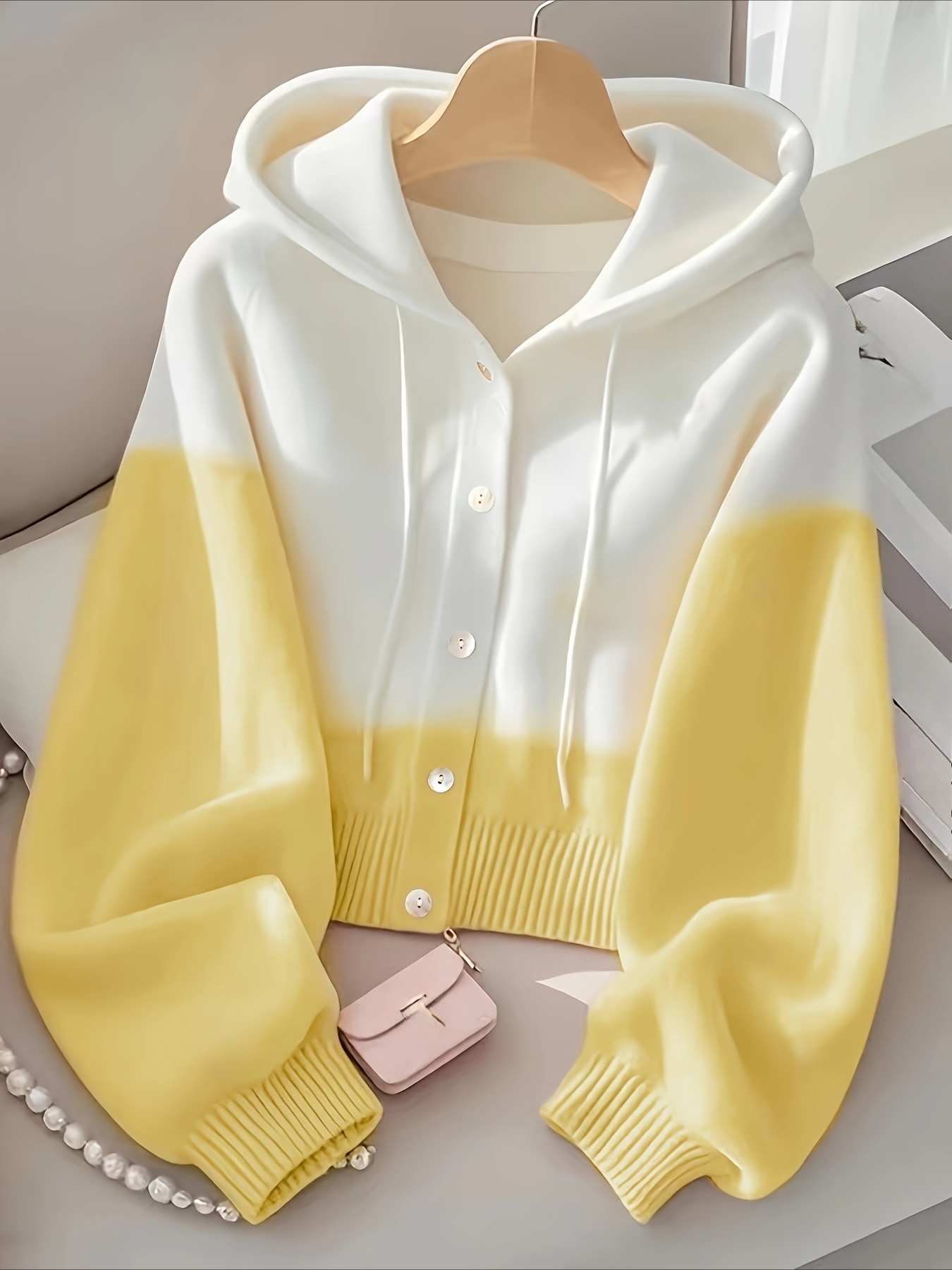 Jaune