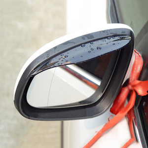 Le plus récent rétroviseur <span class=keywords><strong>de</strong></span> voiture pare-pluie ombre couverture protecteur garde <span class=keywords><strong>Pvc</strong></span> jour <span class=keywords><strong>de</strong></span> pluie voiture rétroviseur <span class=keywords><strong>lame</strong></span> anti-pluie - Product Image 4