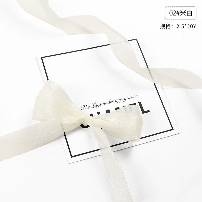 Ruban de soie de 2,5 cm, blanc, 1 mètre (100 mètres/rouleau)