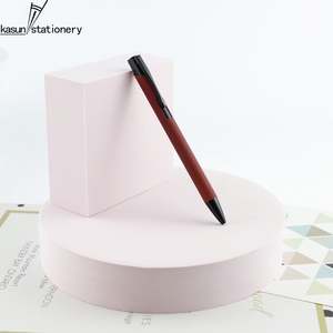 Stylos à bille métalliques de luxe en gros, gravés au laser personnalisés avec logo de marque, largeur d'écriture 1,0 mm, cadeau créatif pour filles - Product Image 6