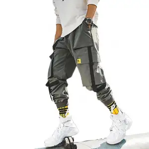 2020 חדש אופנה עיצוב Loose Fit Mens מכנסיים מטען 6 כיסי בד רצועות קלטת גברים מכנסיים Jogger מכנסיים מכנסיים