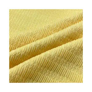Personnalisé et doux Solide Teint 93% Polyester 7% Spandex Chaîne Bulle Crêpe Tissu Jacquard Tissu Tricoté Pour Vêtements