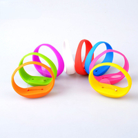 Bracelets en silicone LED lumineux activés par le son avec logo personnalisé pour la fête des enfants