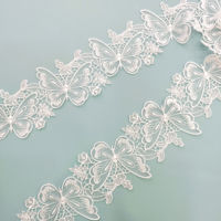 Dentelle brodée découpée au laser en filet blanc double vague motif papillon français, 100 % polyester soluble dans l'eau pour robe
