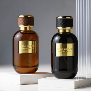 Flacone Spray per Profumo Personalizzato da 100ml in Ambra/Nero con Tappo Effetto Pelle Testurizzato, Logo Personalizzato OEM Disponibile - Product Image 1