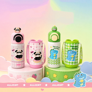 กระติกน้ำเก็บอุณหภูมิสแตนเลสลายการ์ตูน 3 มิติ ขนาด 500 มล. สำหรับเด็ก พร้อมสายสะพายและปลอกป้องกัน - Product Image 3