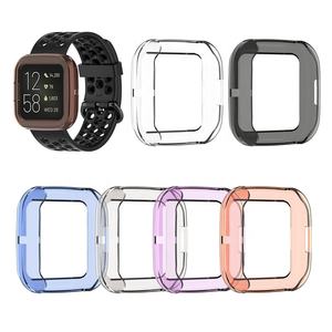 Funda protectora transparente de TPU para reloj inteligente Fitbit <span class=keywords><strong>Versa</strong></span> <span class=keywords><strong>2</strong></span> - Product Image 1