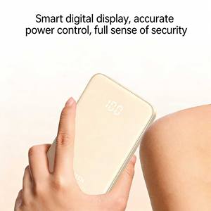 UGREEN พาวเวอร์แบงค์ 20000mAh พร้อมสายชาร์จในตัว รองรับการชาร์จเร็ว 30W PD สำหรับสมาร์ทโฟนและแท็บเล็ต - Product Image 5