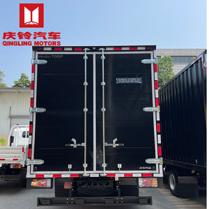 กล่องสินค้า4x2รถบรรทุกน้ำหนักเบารถอีซูซุ LHD RHD 5ตัน3ตัน4x4 7เมตรราคาถูกราคาถูก700P สีดำขาว - Product Image 2