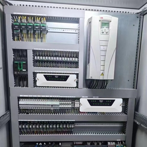 Caja de control centralizada para montaje en carril DIN para sistema de control automático de ahorro de energía en edificios - Product Image 1