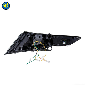 Feux arrière YU GUANG pour Volkswagen GOLF 8 (2021-2025) – Amélioration des feux arrière Golf 8 MK 8 avec clignotants LED <span class=keywords><strong>laser</strong></span> et feux <span class=keywords><strong>stop</strong></span> - Product Image 6